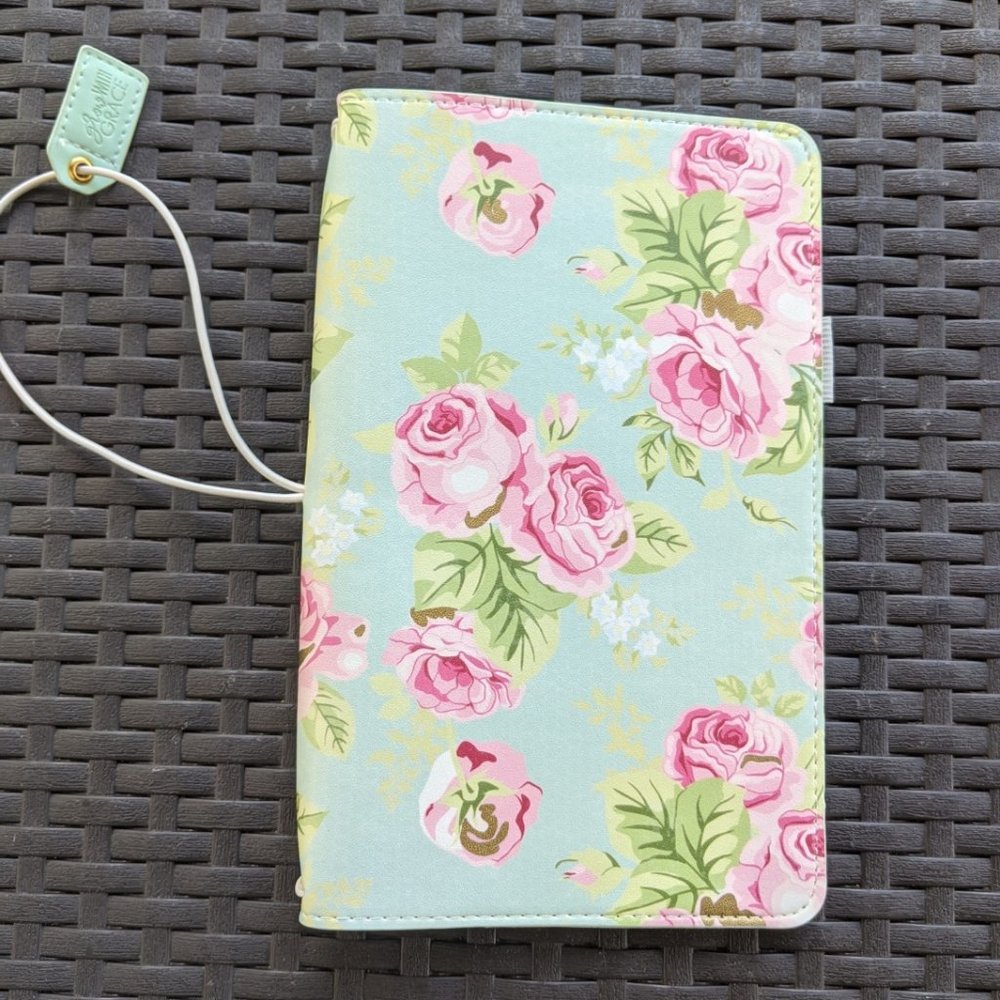 Websters Pages Mint Floral TN